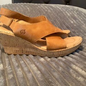 BØRN sandals